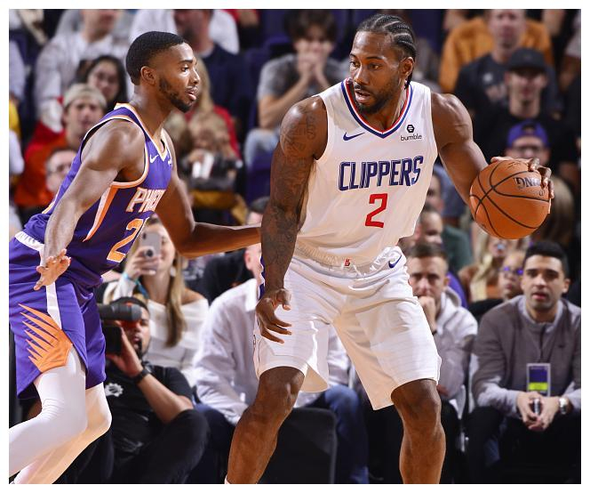 从菲尼克斯太阳官宣签约备战意甲到波特兰开拓者关键时刻临场应变，詹姆斯与90激战拜仁分钟的简单介绍