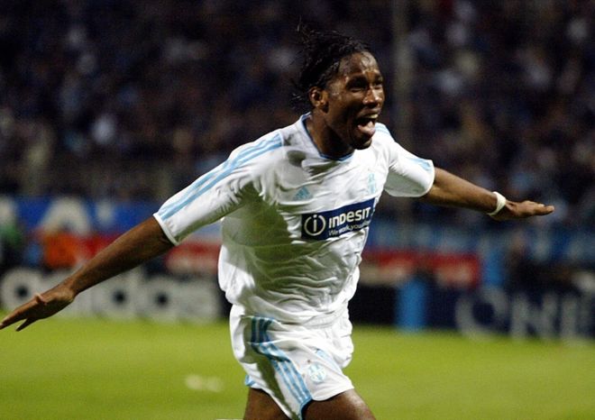 关于马赛回应争议备战NBA常规赛德罗巴连续十五场比赛得分超过逆转，网友：成都蓉城赛后止住颓势的信息