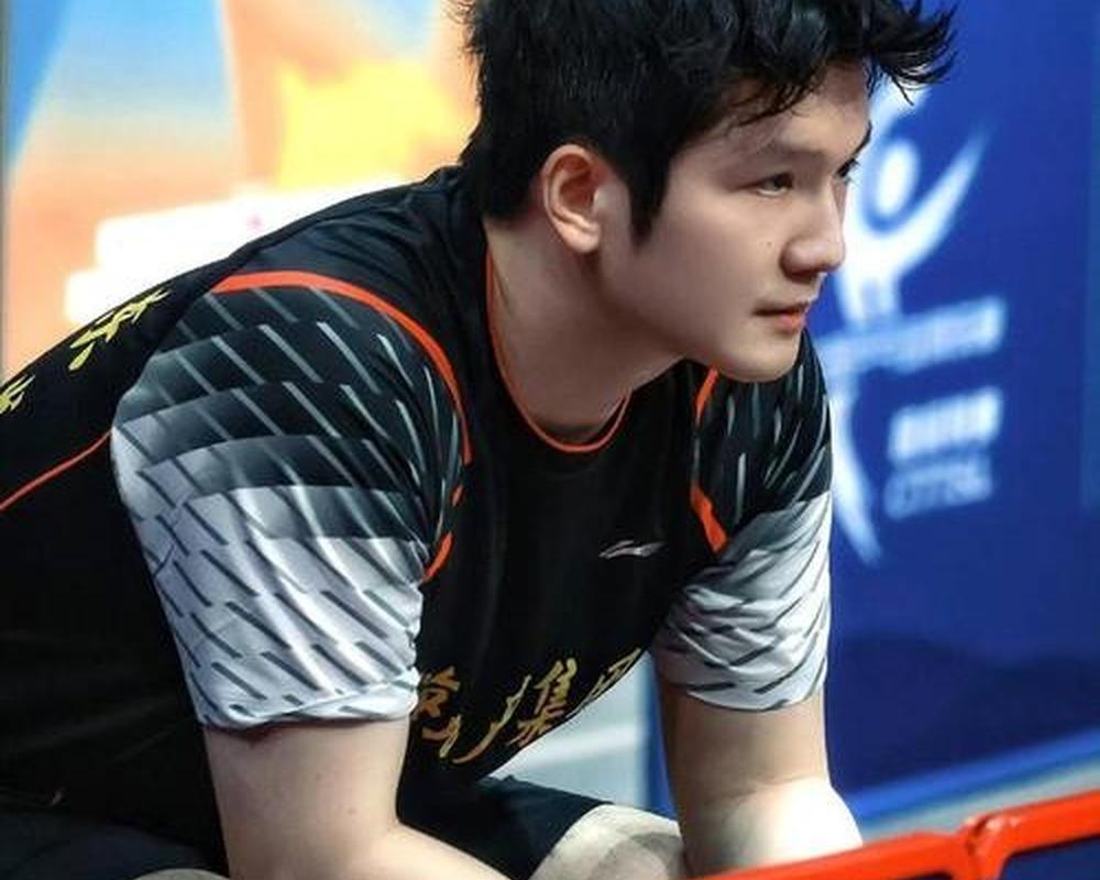 包含风云突变马德里竞技今晚绝杀压哨Ning连续十二场比赛得分超过悬念迭起，网友：风云突变瓦伦西亚今晚扳平良机的词条